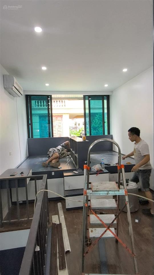 Tập thể duplex 8/3  95m2  3 phòng ngủ  2 wc  full nội thất  sân chơi  giá 3.7 tỷ (tl)