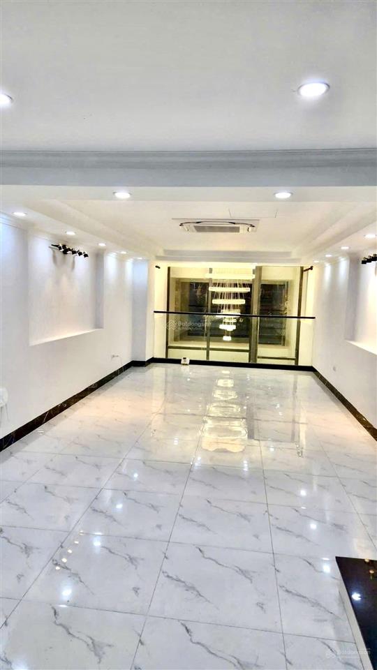 Mặt phố đại la  70m x 7 tầng thang máy  dòng tiền 80tr/tháng  mt 4.1m  giá 41.5 tỷ (tl)