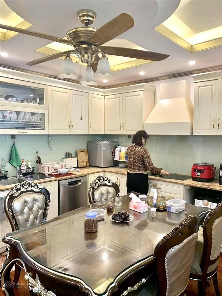 Phạm ngọc thạch  lô góc  oto đỗ cửa  99m x 7 tầng  dòng tiền 100tr/th  giá 36 tỷ (tl)