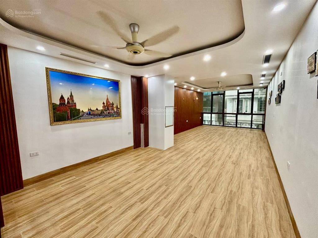 Nguyễn chánh  1 nhà ra phố  60m x 7 tầng thang máy  oto tránh  vỉa hè  giá 38.8 tỷ (tl)