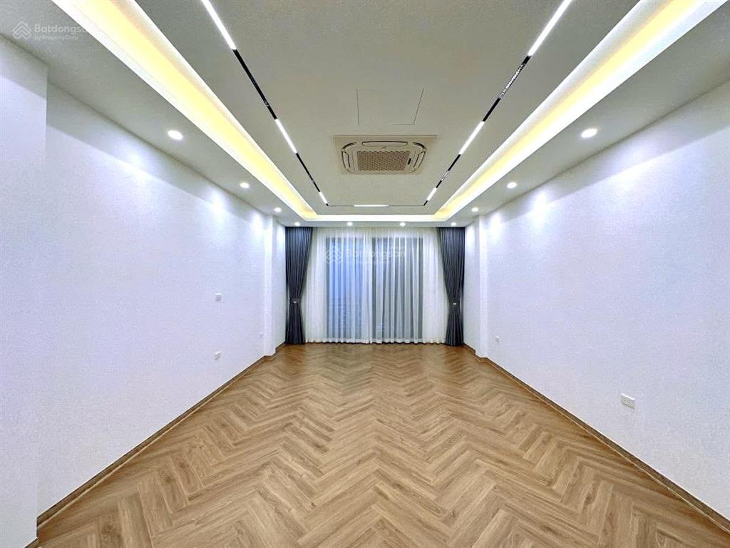 Phân lô quân đội  phùng chí kiên  56m x 7 tầng tm  gara oto  full nội thất  giá 29.7 tỷ (tl)