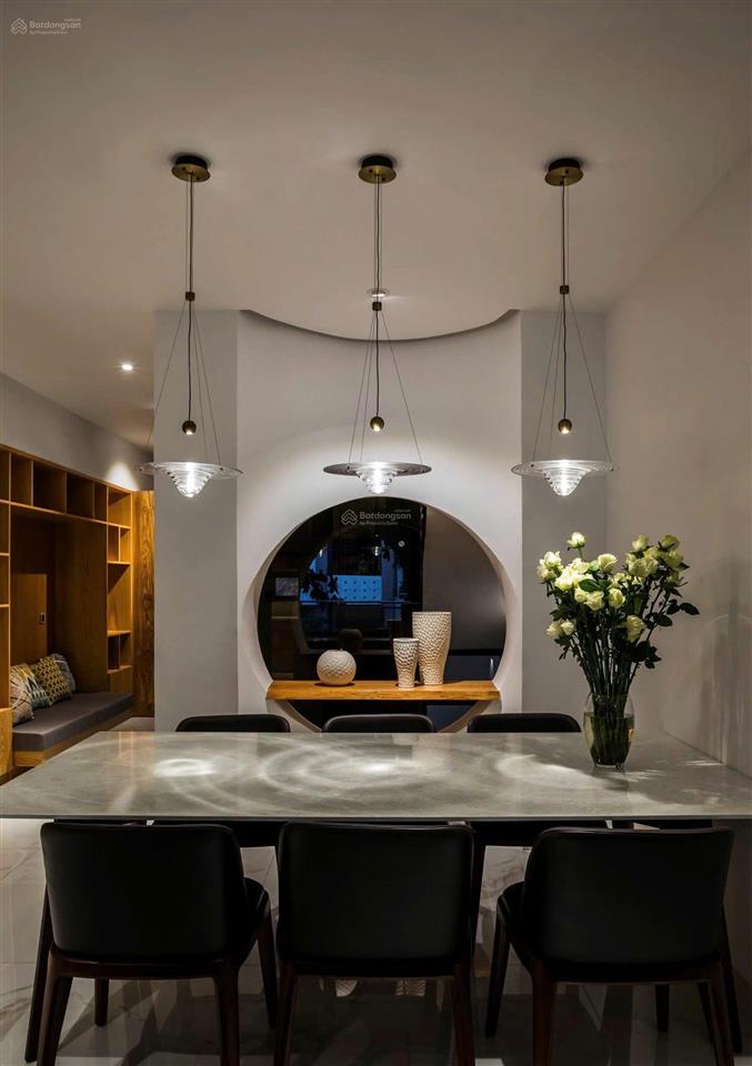 Chậm là mất! 9,5 tỷ143 triệu/1m2 mtkd 4 tầng đẹp phường tân thành dt 4,1x18m kinh doanh ngay!