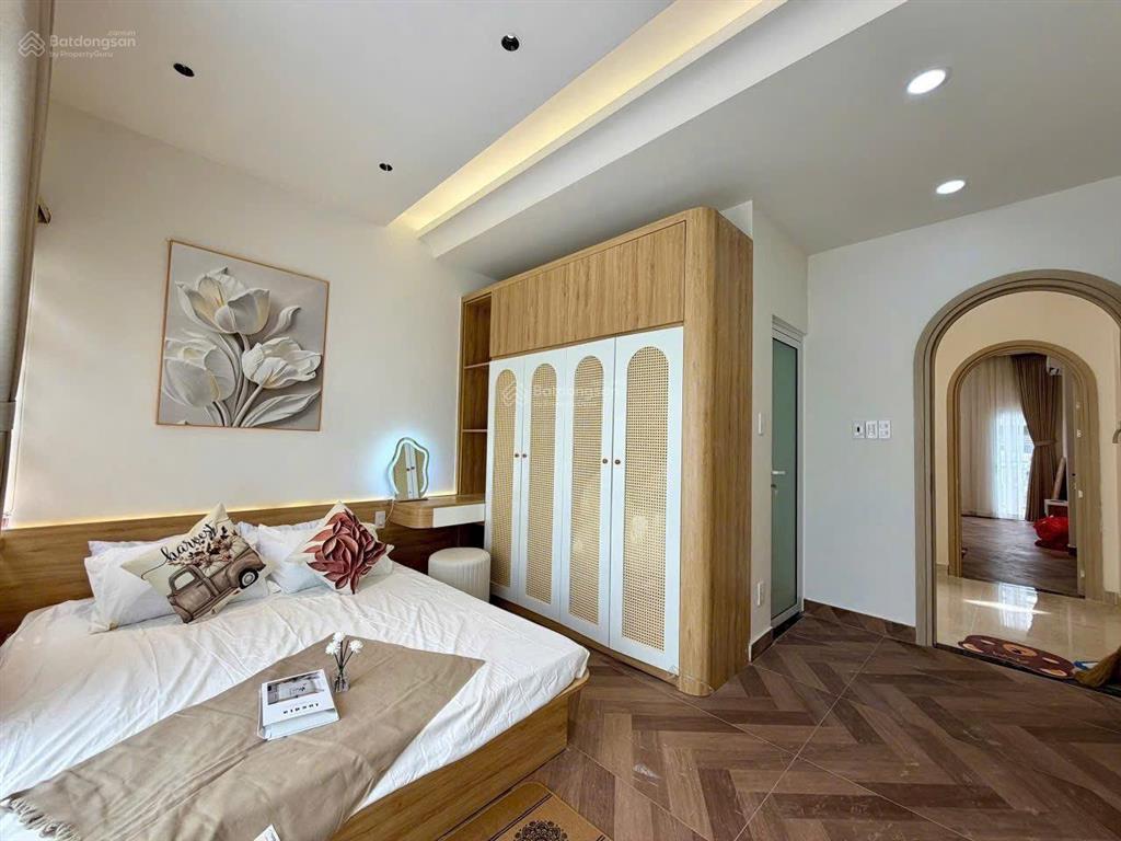 Giảm mạnh 10.8 tỷ tl  nhà khu bàu cát  dt hiếm 4,8x15m 69m2  nhà 3 lầu đẹp  mua ngay