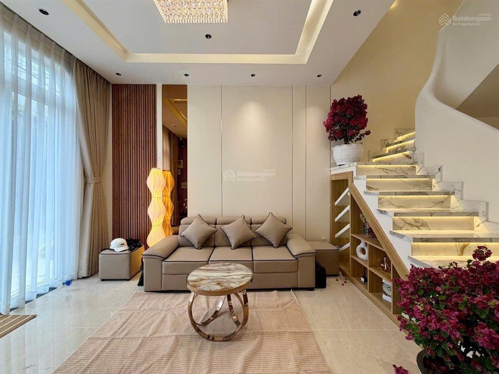 Giảm mạnh 10.8 tỷ tl  nhà khu bàu cát  dt hiếm 4,8x15m 69m2  nhà 3 lầu đẹp  mua ngay