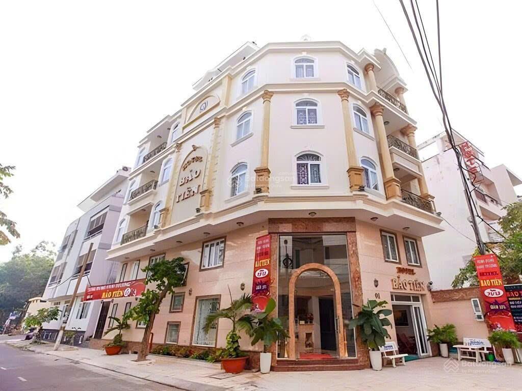 Về giá mạnh 13,9 tỷ tlkhu bàu cátbiệt thự 6 tầng (thang máy)dt hiếm 5x14m 70m2 mua ngay!!