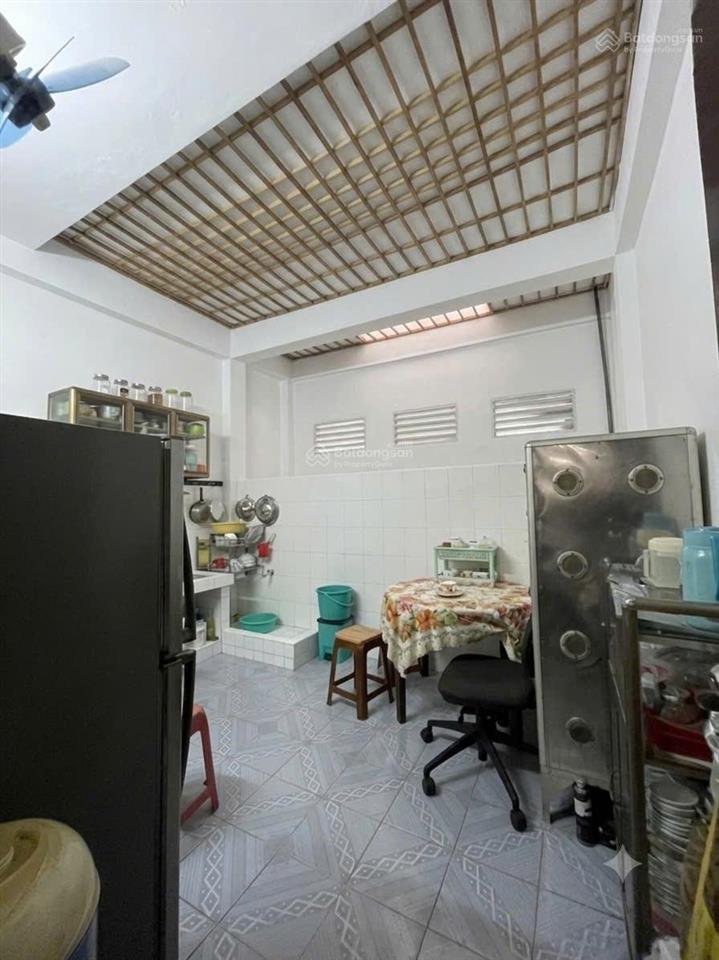 Chỉ 12,5 tỷ  nhà bàu cát, ngay chợ  dtcn 63,2m2  chính chủ 1 đời  mua nhanh không mất ạ!!!!