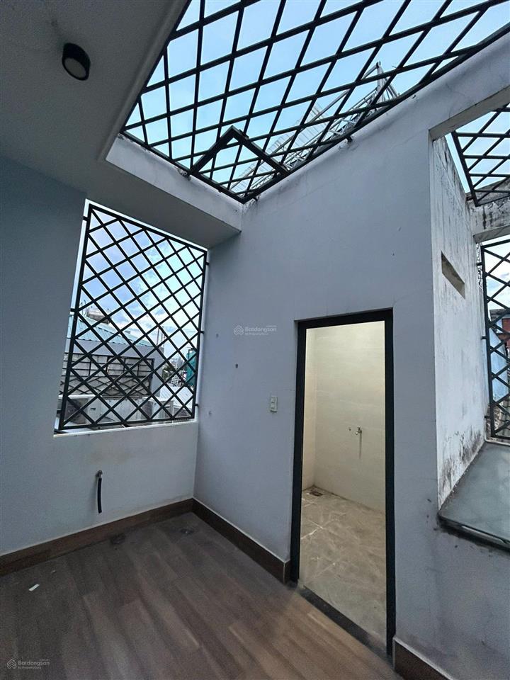 Chủ đu đỉnh bán lỗ  nhà mới 4 tầng 4x16m (64m2) hxh 7m kết nối bàu cát  âu cơ  chỉ 10,85 tỷ tl