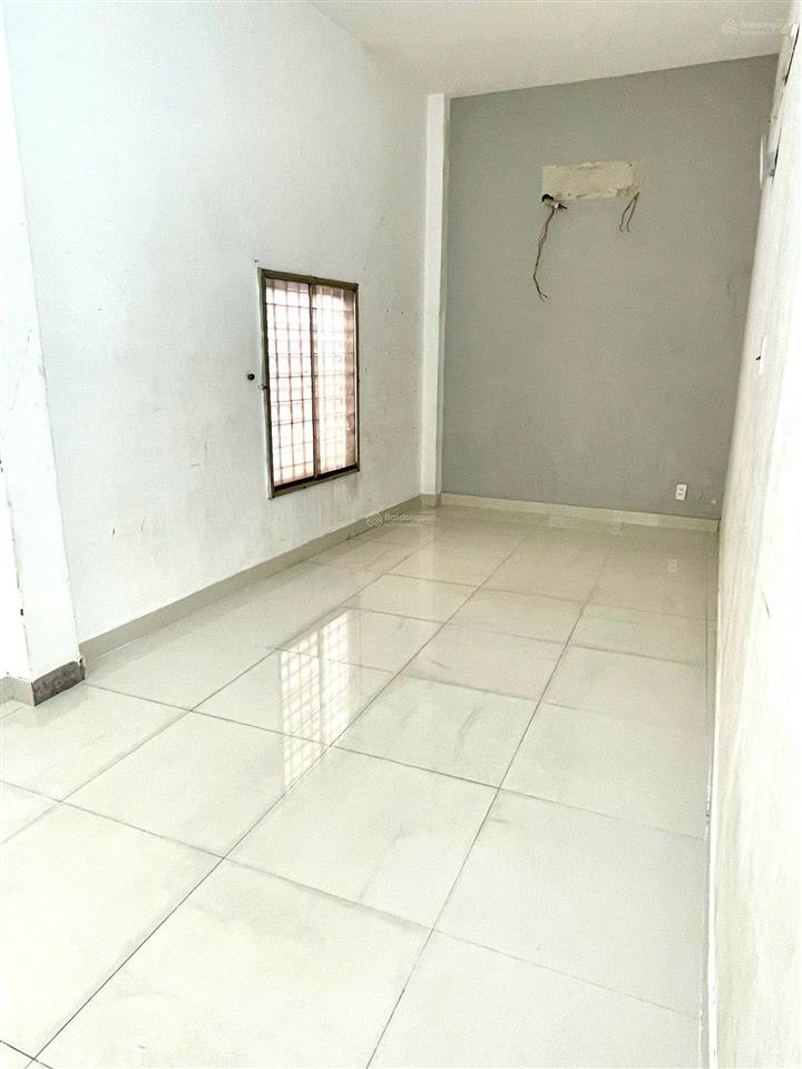 Hiếm khó tìm! chỉ 6,5 tỷ nhà âu cơ  dt hiếm| 4.2x16m 66m2  2 tầng cứng ở ngay