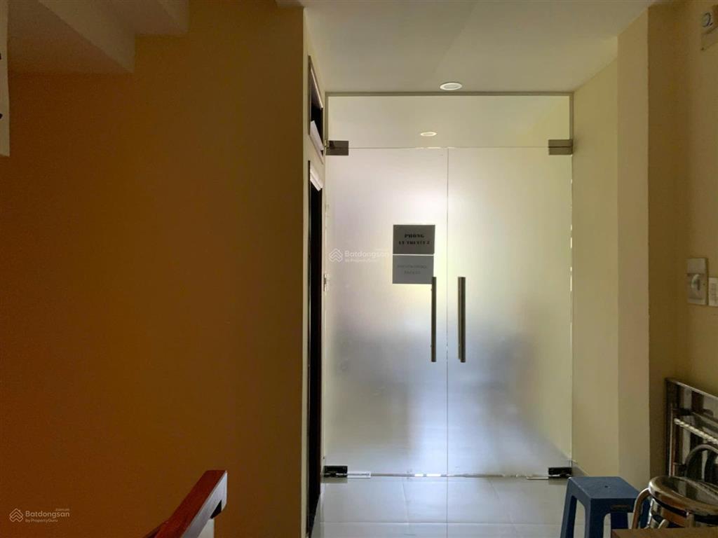 Rẻ quá  cho thuê mt bàu cát 1 lô 2 mặt tiền 6 tầng đẹp chỉ 40tr/tháng
