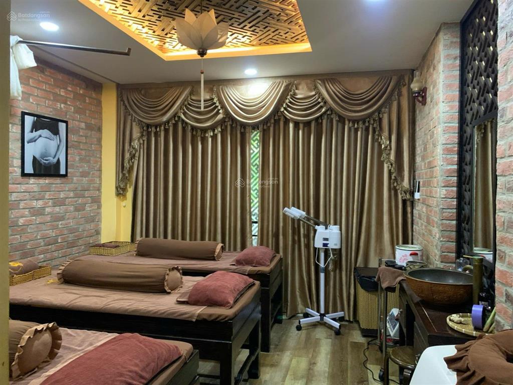 Rẻ quá  cho thuê mt bàu cát 1 lô 2 mặt tiền 6 tầng đẹp chỉ 40tr/tháng