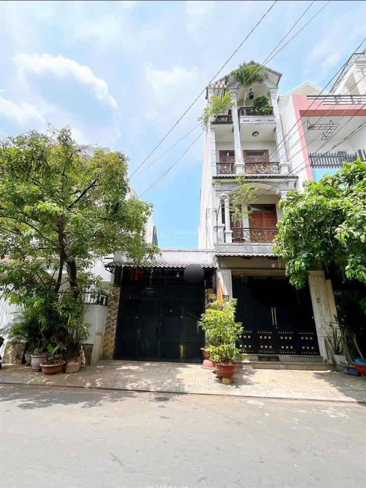 Gấp bán  khu bàu cát  chỉ 8,2 tỷ  dt 4x17m (70m2)  cấp 4 tiện xây  mua ngay ạ