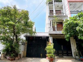 Gấp bán  khu bàu cát  chỉ 8,2 tỷ  dt 4x17m (70m2)  cấp 4 tiện xây  mua ngay ạ