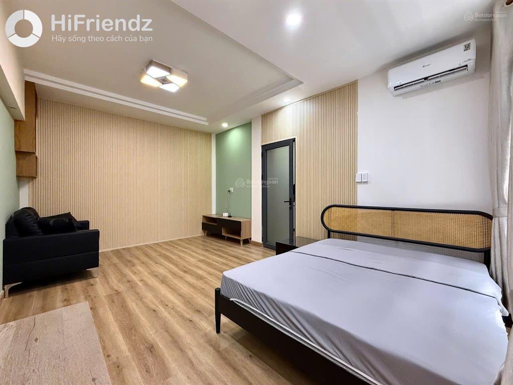 Cho thuê căn hộ 2 phòng ngủ full nội thất ngay tô hiến thành, quận 10