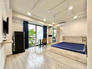 Studio ban công full nội thất trần quang diệu, quận 3 gần cầu công lý | view cây xanh