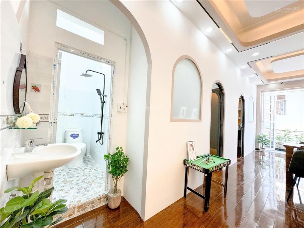 Cho thuê cc mini 2pn, 1wc, giá cực chất 10,8 triệu, 60m2 tại tô hiến thành, p15, q10