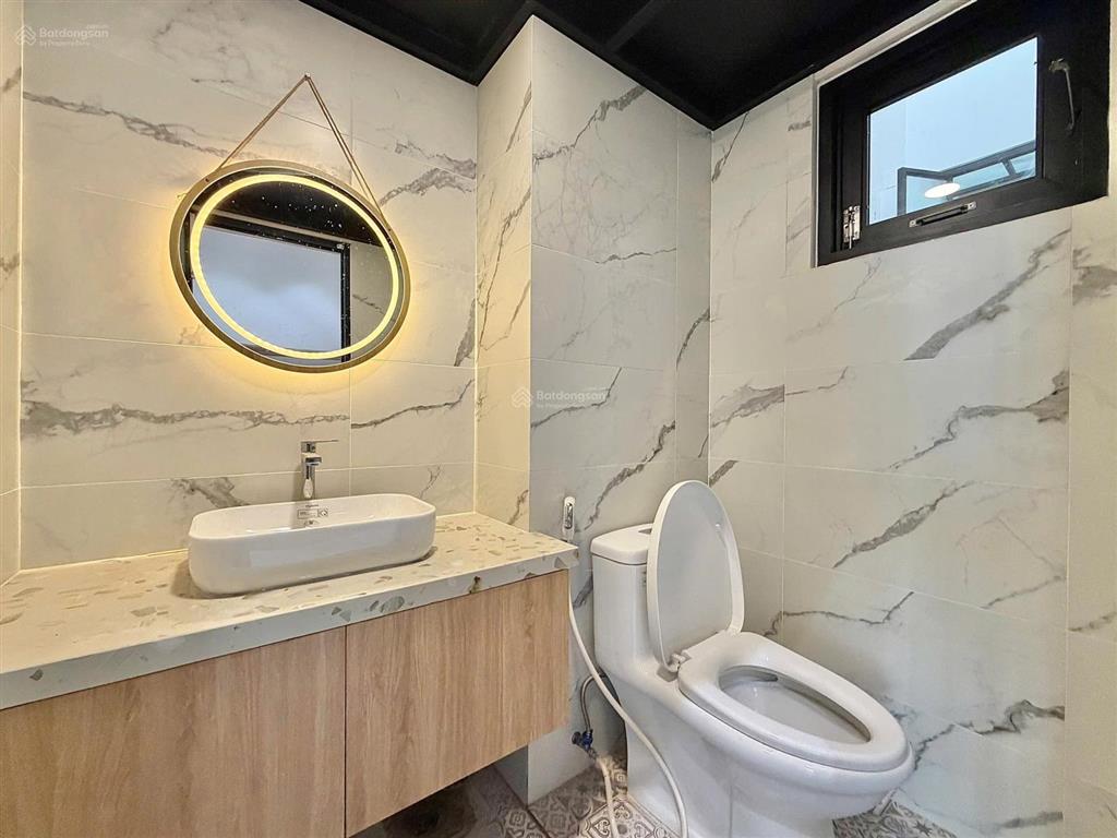 Studio apartment for rent nguyen trai street, district 1