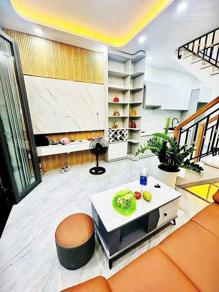 Nhỉnh 4 tỷ bán nhà mới 2 tầng 4 x 8 tân mỹ quận 7 kdc hiện hữu sổ riêng.