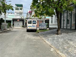 Chi 5. x tỷ nhà mới 4 tầng lô nhì huỳnh tấn phát gần tt văn hóa quận 7 ngang 5m 3pn hoàn công