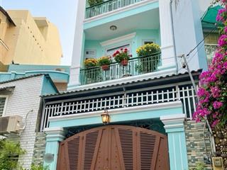 Giá 12 tỷ hơn nhà 2 mặt tiền quận 7 dt 110m  6 phòng dòng tiền ổn gần đại học.