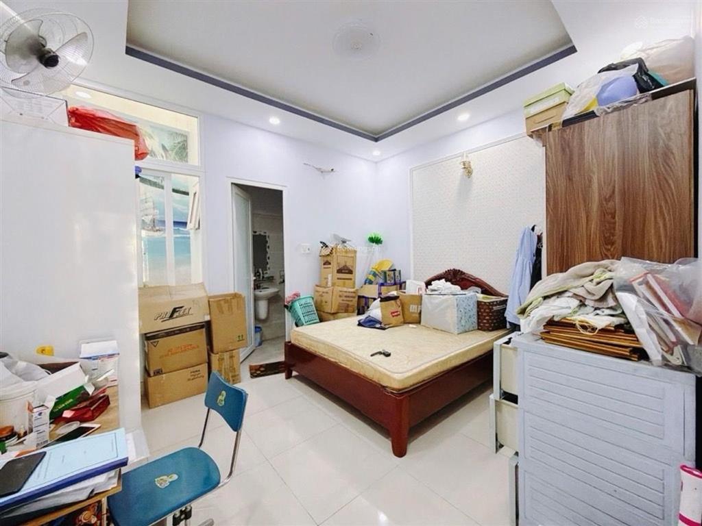 Nhà 5 tầng tân quy quận 7 dt 4.3 x 12.5 xe hơi đỗ cửa 5pn shr gần lotte mart giá 11 tỷ hơn