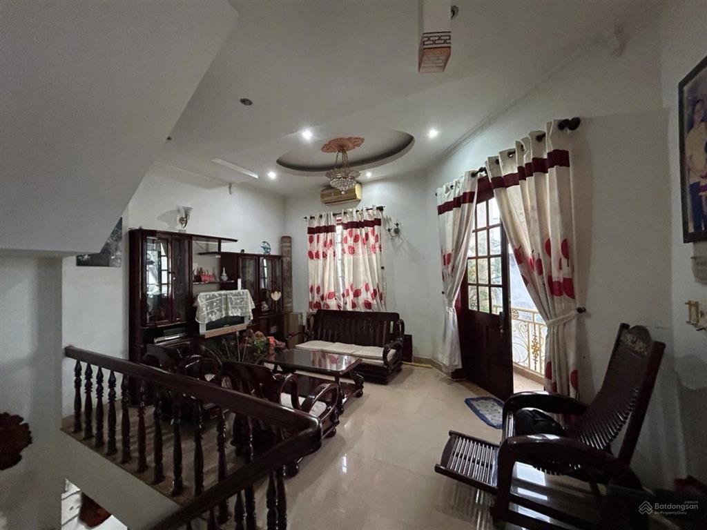 Biệt thự phố 5t  sân vườn gần quận 1  huỳnh tấn phát quận 7 dt 11x10m gara ô tô  giá 13 tỷ nhỉnh