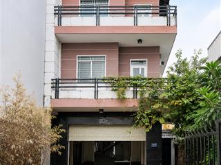 Biệt thự lô góc view đẹp tân thuận quận 7 3 tầng 6pn, 8wc shr xe hơi tránh nhau giá 12 tỷ hơn