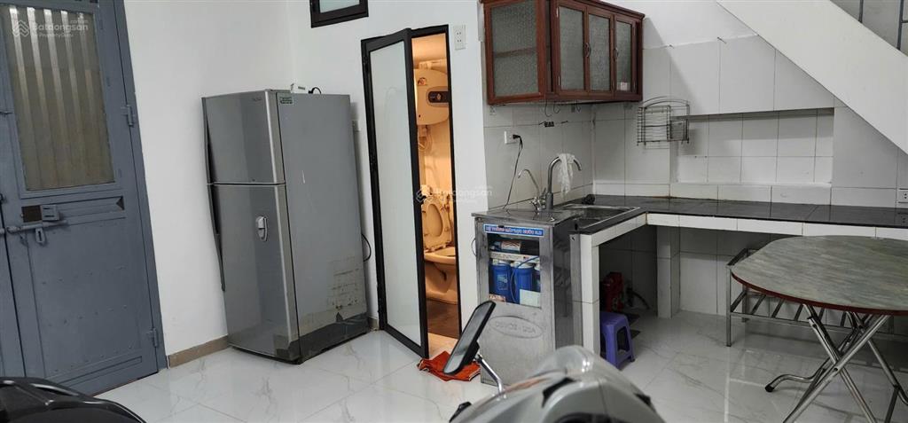 Cho thuê nhà nguyên căn 26m2x3 tầng tại ngõ 639 hoàng hoa thám, ba đình