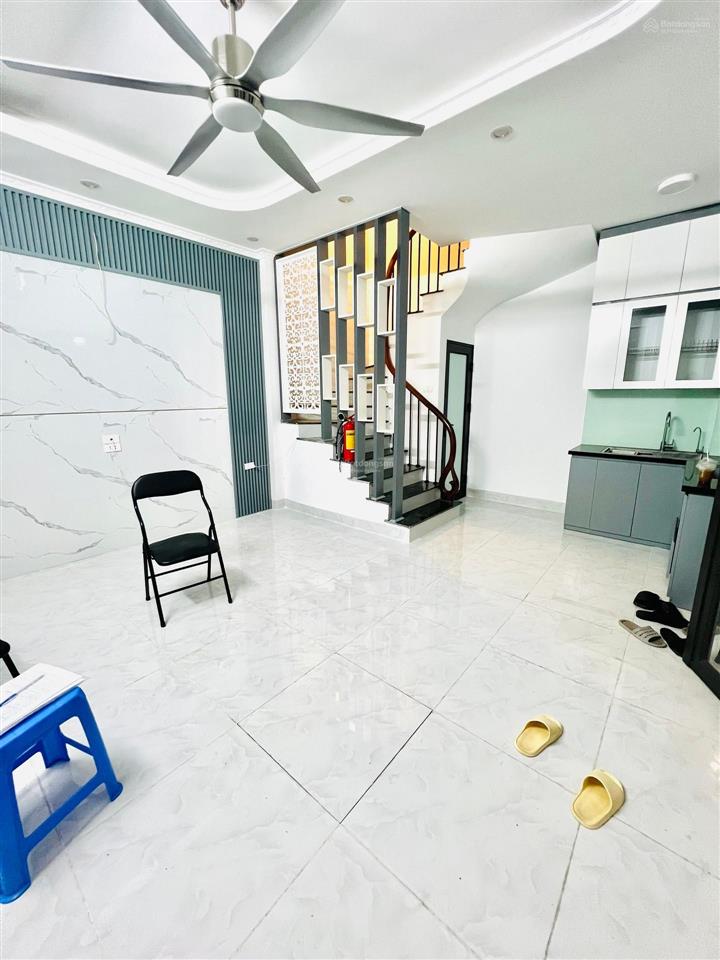 Bán nhà đẹp tôn đức thắng trung tâm đống đa ngõ thông huy văn gần văn miếu quốc tử giám
