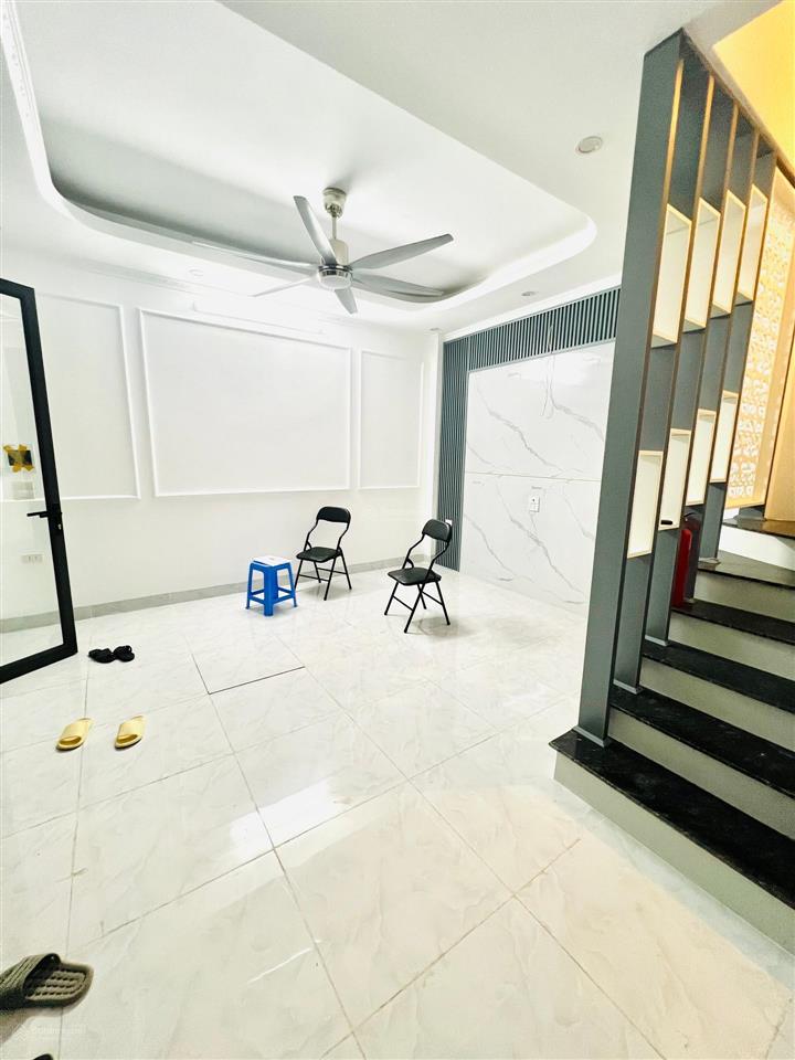 Bán nhà đẹp tôn đức thắng trung tâm đống đa ngõ thông huy văn gần văn miếu quốc tử giám