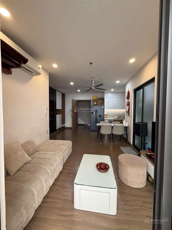 Studio landmark view trọn sông hồng, cực phẩm hoàng hôn giá tốt 3 tỷ đủ đồ, cho thuê 9tr/tháng.