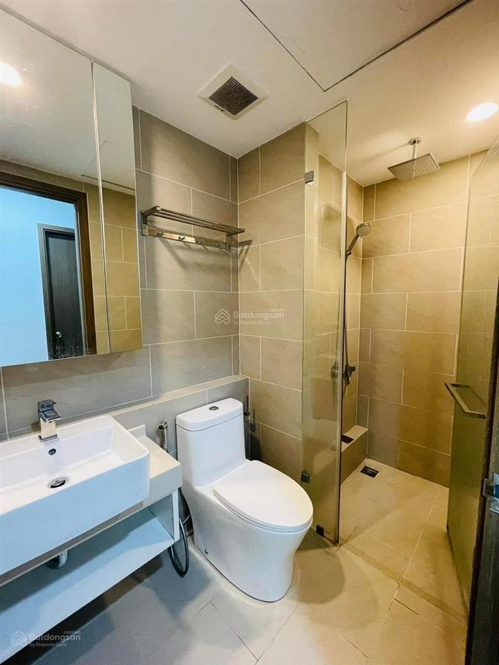 Bán nhanh river panorama quận 7  sổ hồng  2pn, 1wc  giá bán 4 tỷ rẻ nhất thị trường