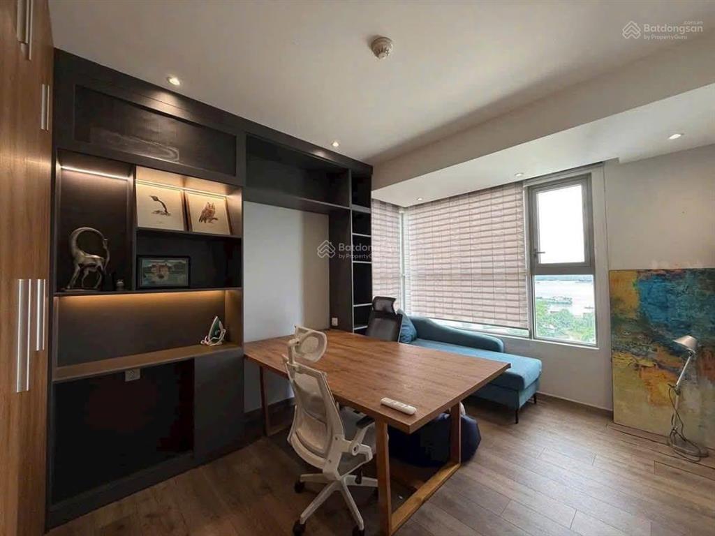 Chính chủ cho thuê sky 89 quận 7 114m2, 3pn, 2w full nội thất cao cấp hướng đông nam view sông.