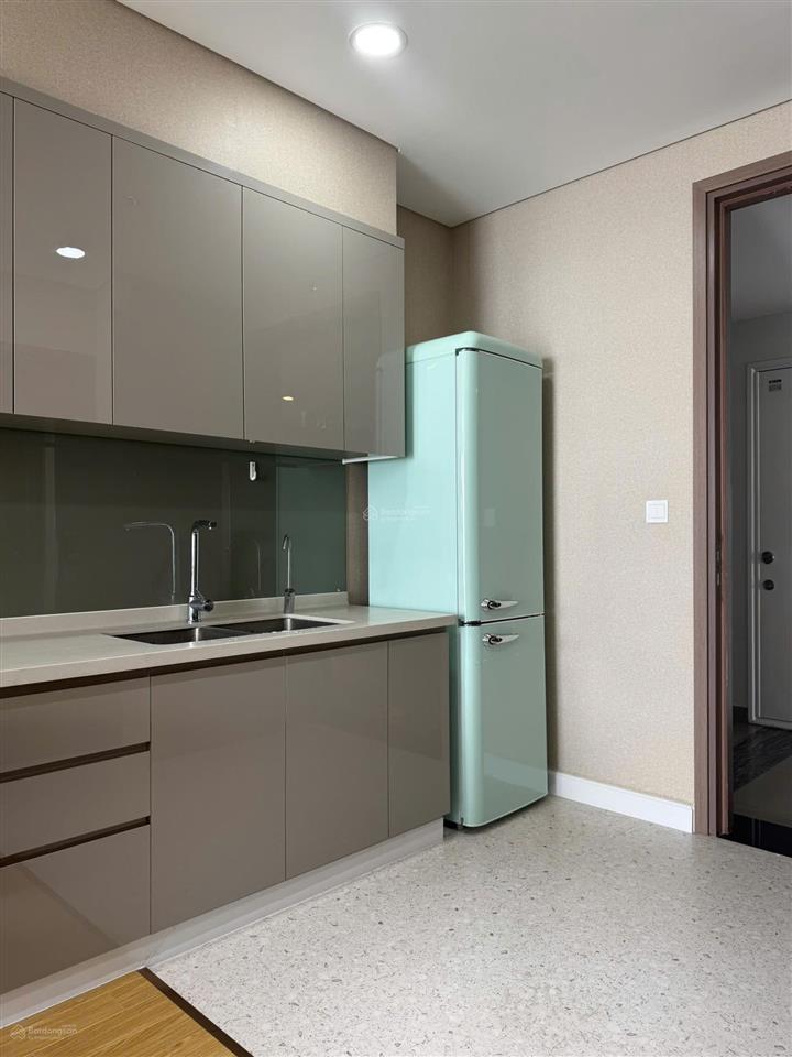 Cho thuê sky 89 quận 7  1pn, tầng cao view sông  full nội thất  có thể ở ngay.