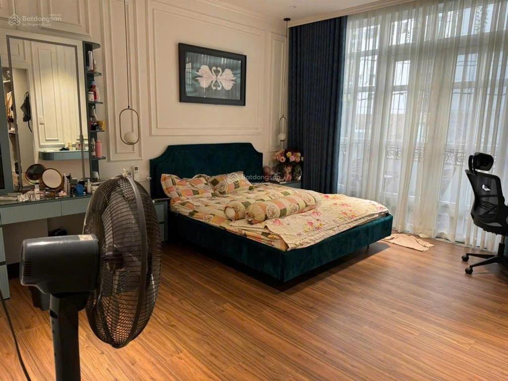 Siêu phẩm nhà nguyên căn nguyễn văn trỗi  phú nhuận