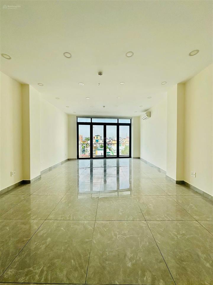 Cho thuê tòa nhà mặt tiền 17c lam sơn, phường 5, phú nhuận