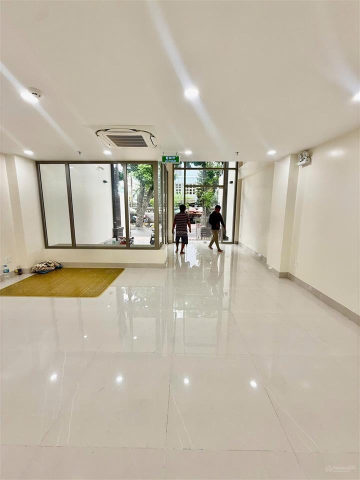 Cho thuê tòa nhà mặt tiền 39 hồng hà  hầm 7 tầng  giá thương lượng
