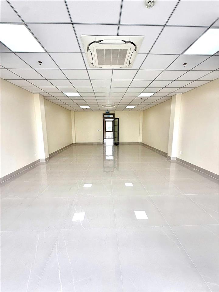 Cho thuê tòa nhà mặt tiền 39 hồng hà  hầm 7 tầng  giá thương lượng