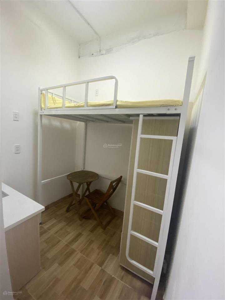 Cho thuê căn hộ dịch vụ tại phố đi bộ khu manhattan p. long bình thủ đức. đi lại vô cùng thuận lợi