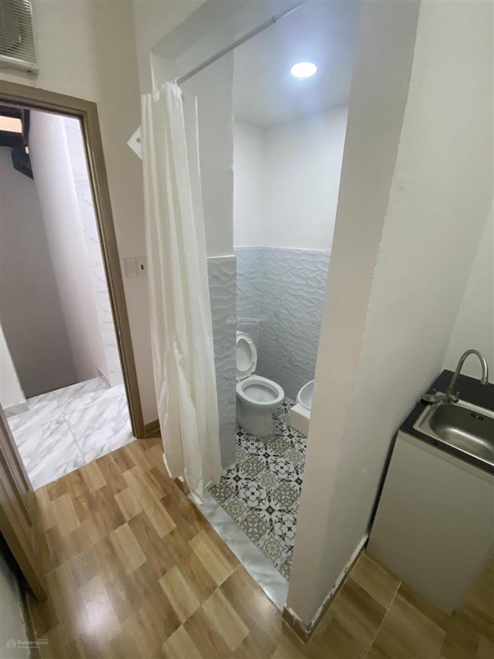 Cho thuê căn hộ dịch vụ tại phố đi bộ khu manhattan p. long bình thủ đức. đi lại vô cùng thuận lợi