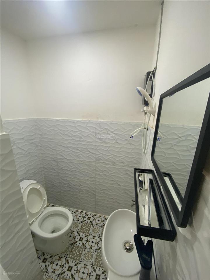 Cho thuê căn hộ dịch vụ tại phố đi bộ khu manhattan p. long bình thủ đức. đi lại vô cùng thuận lợi