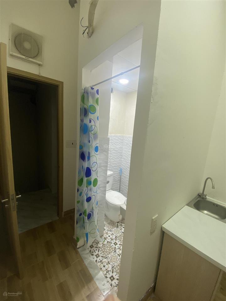 Cho thuê căn hộ dịch vụ tại phố đi bộ khu manhattan p. long bình thủ đức. đi lại vô cùng thuận lợi