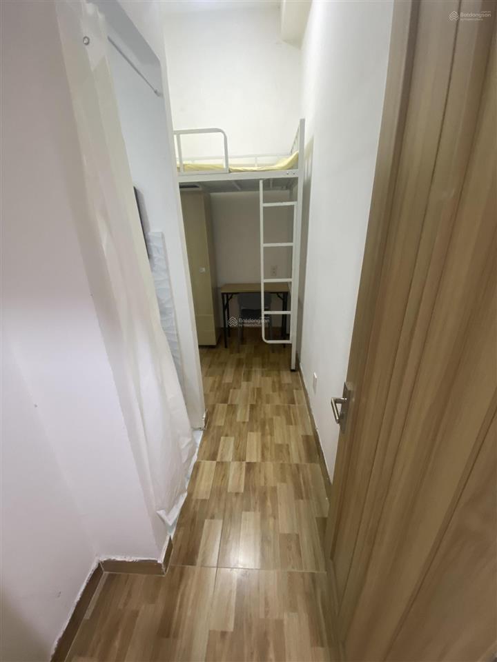 Cho thuê căn hộ dịch vụ tại phố đi bộ khu manhattan p. long bình thủ đức. đi lại vô cùng thuận lợi