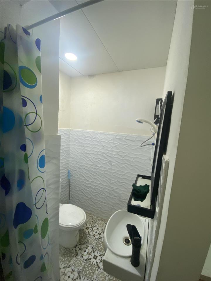 Cho thuê căn hộ dịch vụ tại phố đi bộ khu manhattan p. long bình thủ đức. đi lại vô cùng thuận lợi