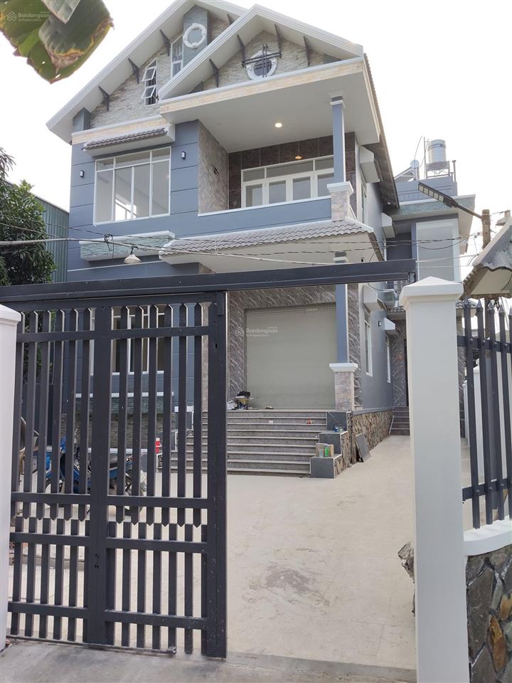 Chính chủ cần bán căn biệt thự rộng 300m2 đất nhà có 3 lầu 8 phòng ngủ 7wc bán 12,5 tỷ thương lượng