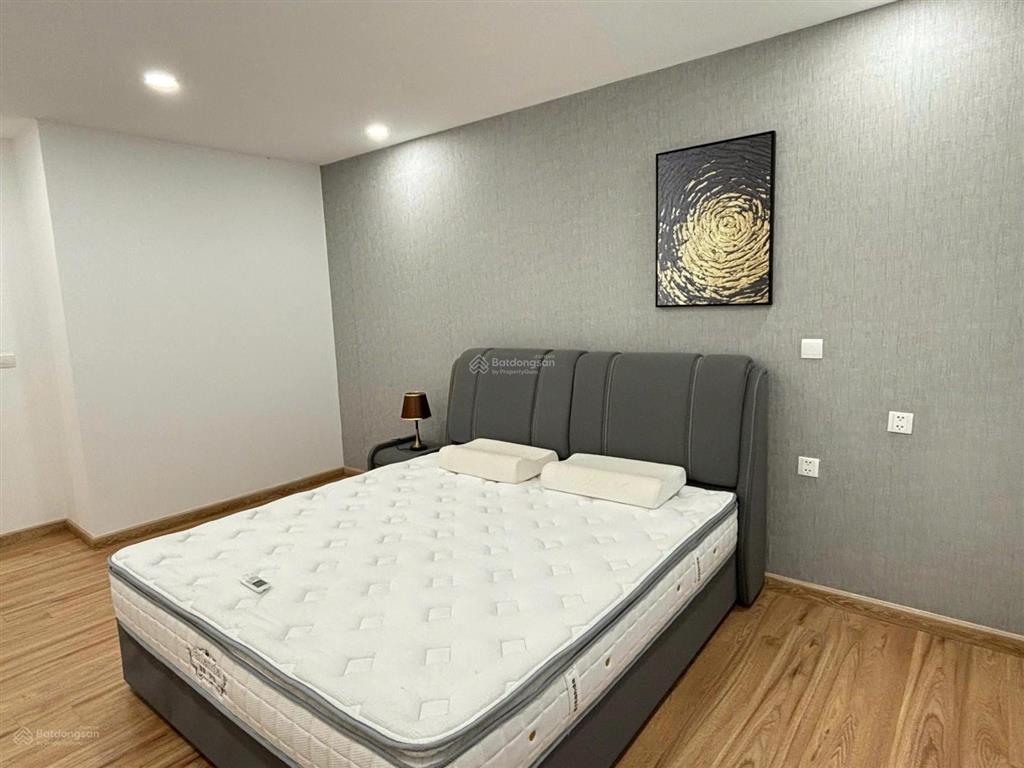 Cho thuê căn hộ paragon 3 ngủ full đồ 86 duy tân, cầu giấy