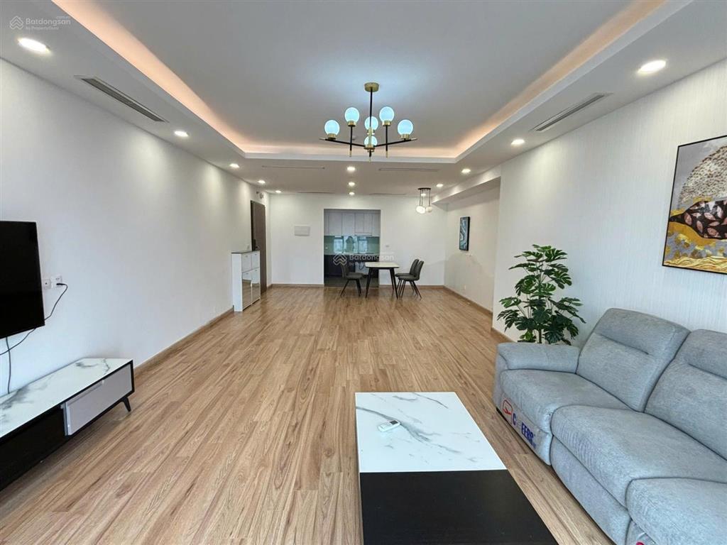 Cho thuê căn hộ paragon 3 ngủ full đồ 86 duy tân, cầu giấy