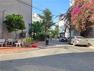 Nhà nhĩnh 4,24 tỷ(bớt lộc),hẻm 1 sẹt ô tô quay đầu,gần metrolàng đại họcsuối tiên