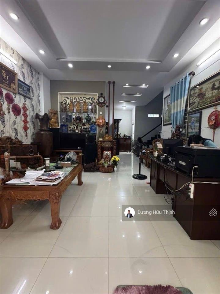 Kẹt tiền bán gấp nhà đường 102 tăng nhơn phú q9