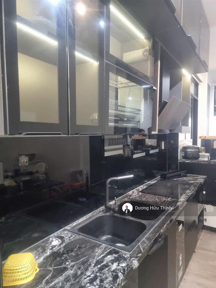 Chị năm kêu bán nhà hẻm xe hơi phước bìnhnhà nở hậu tài lộcnhà đẹp