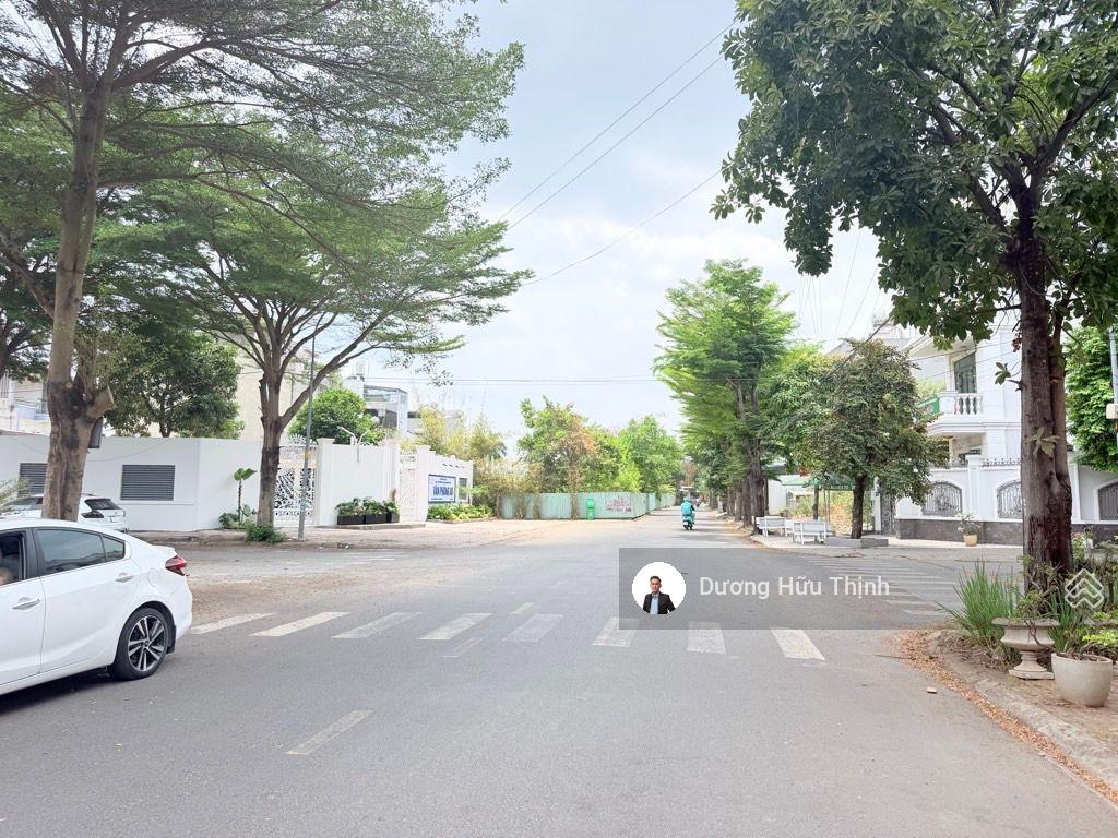 Bán đất tại đường bưng ông thoàn, 3,9 tỷ, 61m², view đẹp, ngõ rộng 12m